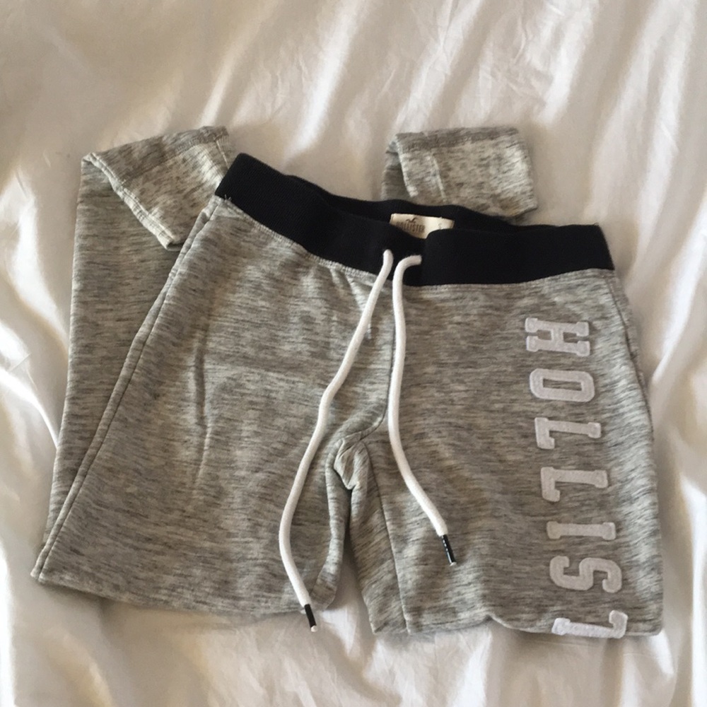 Hollister Light Gray Tight Fit Sweatpants